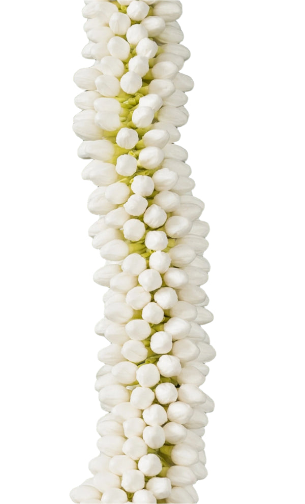 Close-up of a faux double paper bud pikake lei.