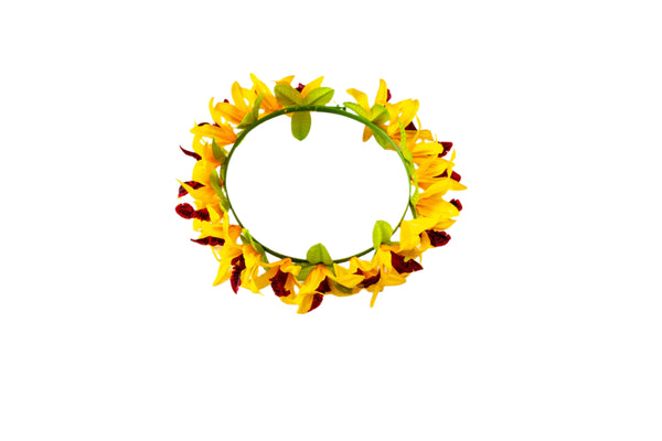 20-inch children’s silk floral head lei, known as a Lei Po‘o, featuring yellow and red flowers and green leaves.
